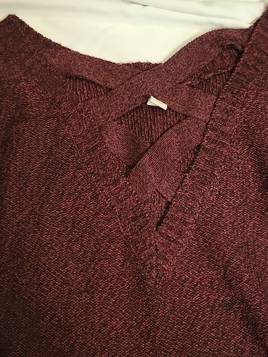 Women’s Burgandy Knit V-Neck Sweater - Picture 2 of 3